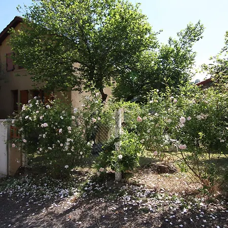 Feriehus Pittoresque En Bord De Riviere Avec Jardin Clos, Proche Sports Et Sites Touristiques - Fr-1-582-176